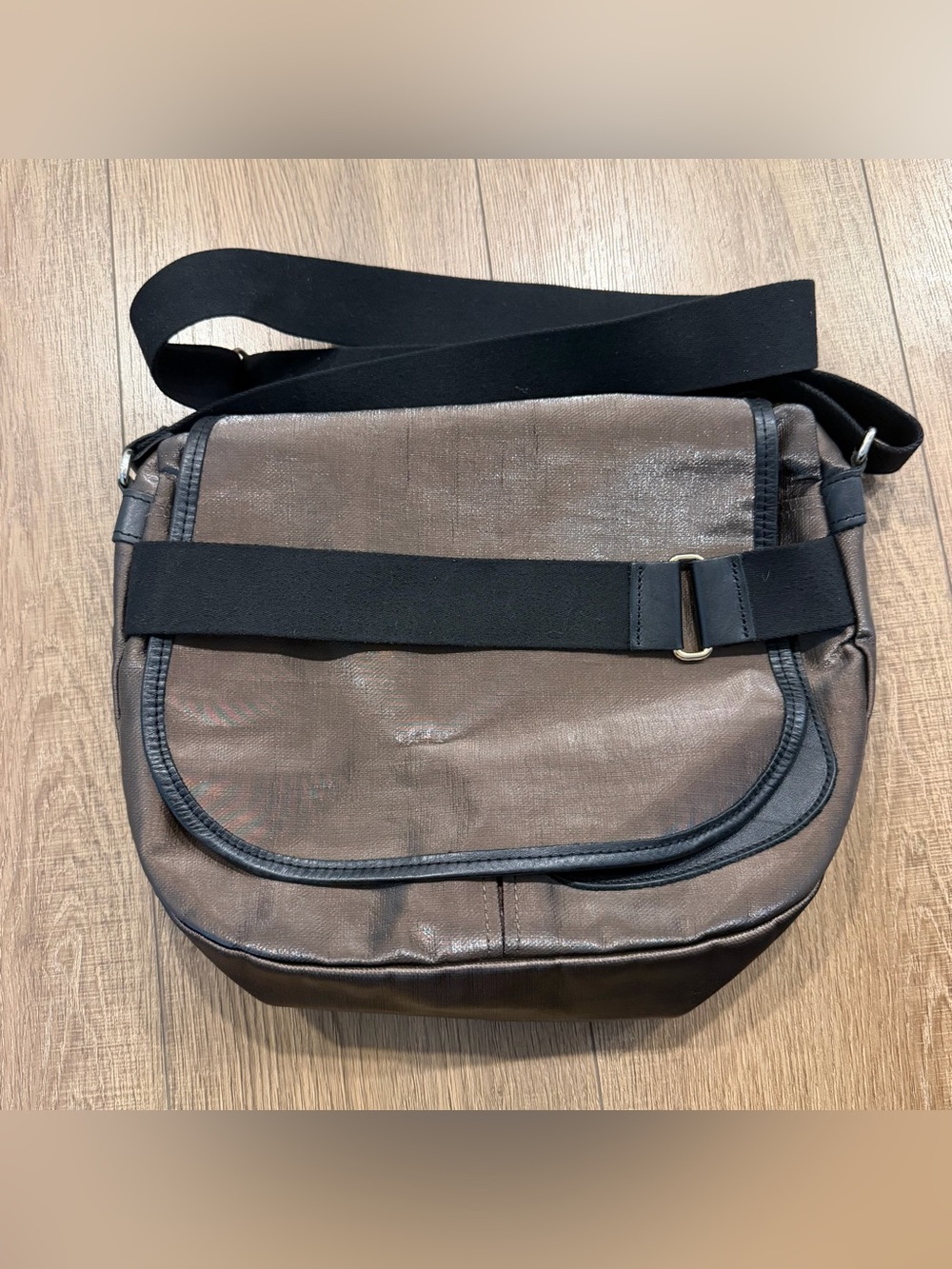 Jack Gomme Petit Gaby linen shoulder bag coated metalic Brown Crossbody bag